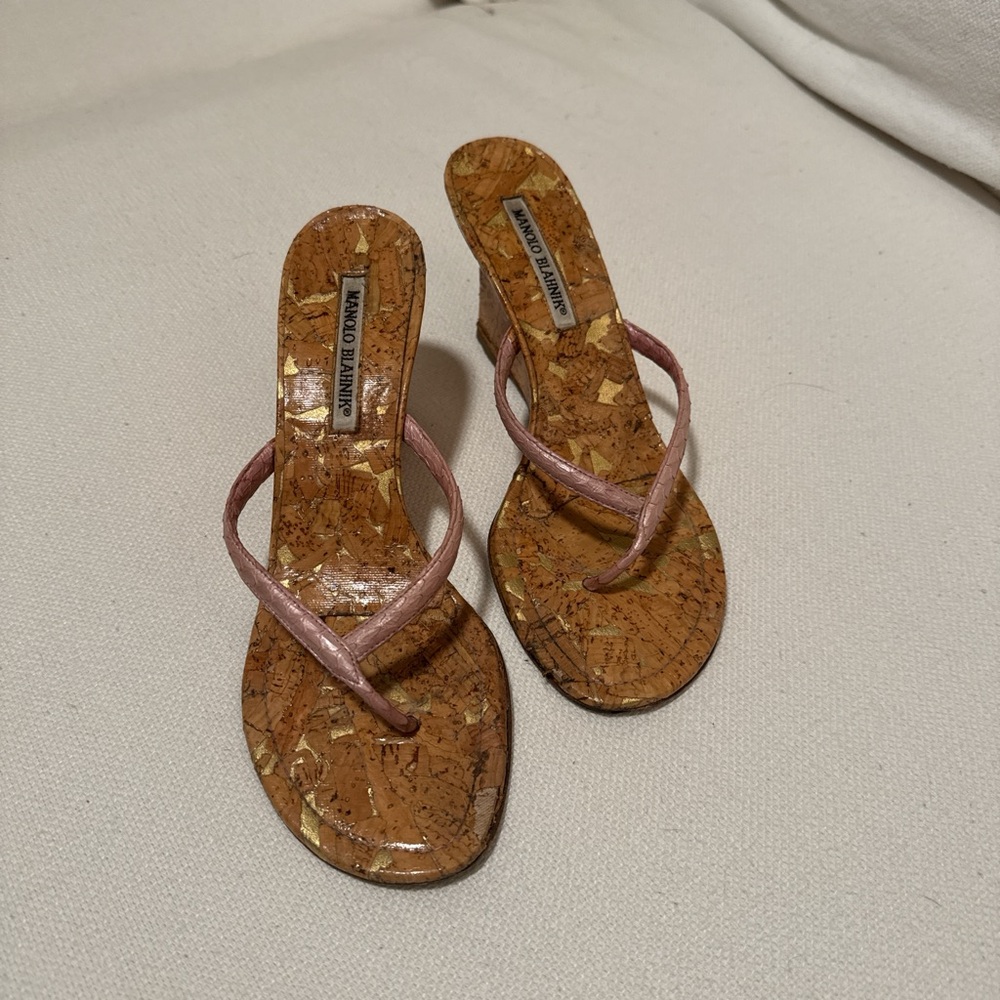 Manolo Blahnik pink leather thong cork wedges